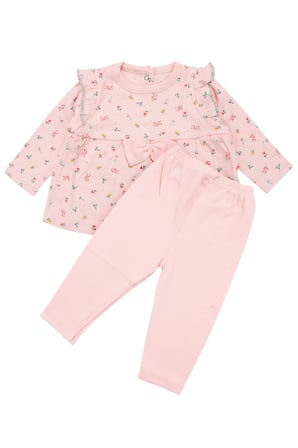 Kız Bebek Somon Renkli Minik Çiçek Desenli Fırfırlı Pijama Takımı