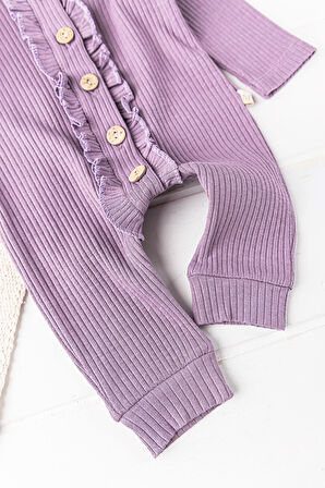 Önden Düğmeli Fırfırlı Kız Bebek Tulum