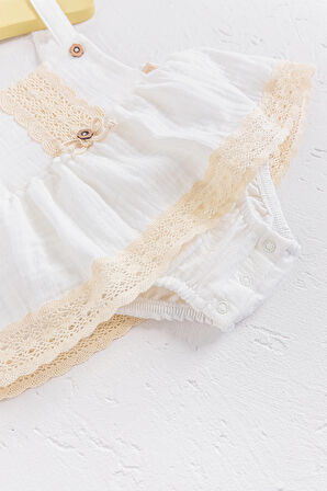 Güpürlü Bandanalı Müslin Askılı Yazlık Kız Bebek Tulum