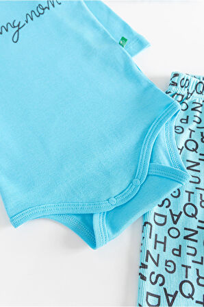 I Love Mom Harf Desenli Üç Parça Erkek Bebek Takım 