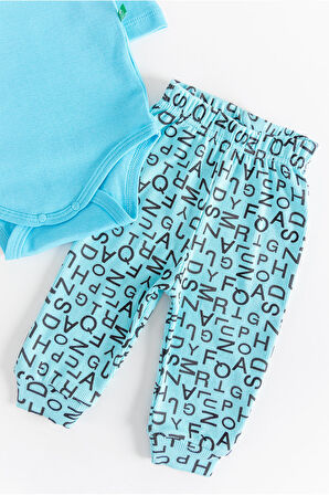 I Love Mom Harf Desenli Üç Parça Erkek Bebek Takım 