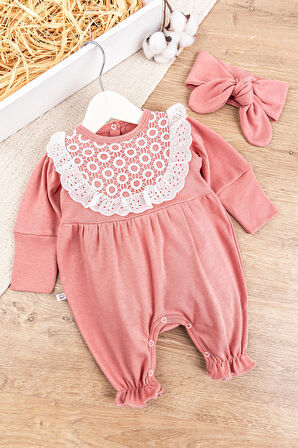 Güpürlü Bandanalı Kız Bebek Tulum