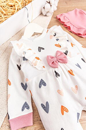 Kalp Desenli Fırfırlı Şapkalı Kız Bebek Tulum