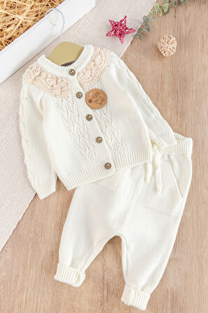 Dantel Yakalı Triko Kız Bebek Hırka Pantolon Takım Triko Bebek Seti