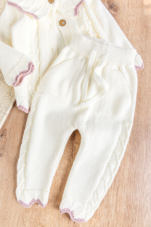 Triko Kışlık Hırkalı Kız Bebek Takım