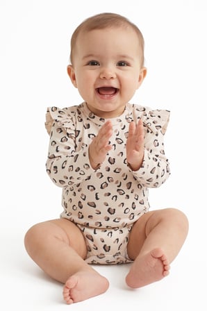 Kız Bebek Bej Kahve Leopar Desenli Fırfırlı Body Zıbın