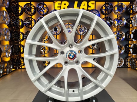 4 Adet BORBET ORIJINAL 8.5-9.5*20 5*120 ET51 72.6 SILVER JANT REVİZE EDİLMİŞ (Takım)