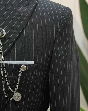 Beystil Sivri Yaka Siyah Çizgili Kruvaze Takım Elbise Bezayak036- Slim Fit