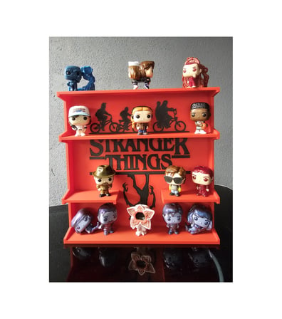 Stranger Things Temalı Oyuncak Figür Standı 3d Baskı Dekoratif Figür Sergileme Aparatı