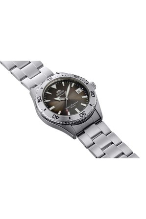 Orient Mako RA-AC0Q15Y30B Erkek Kol Saati Otomatik Füme Safir Cam
