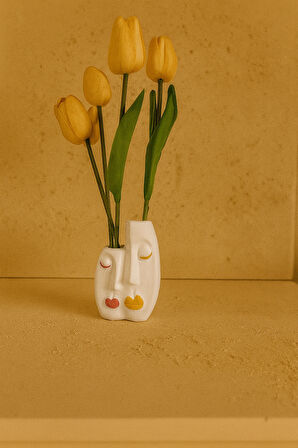 Beton Dekoratif Yüz Figürlü Vazo