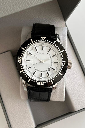 Ferrucci Klasik Deri Kayışlı Erkek Kol Saati