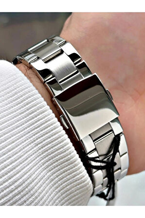 Ferrucci Business Model Çelik Kordon Fonksiyonlu Erkek Kol Saati