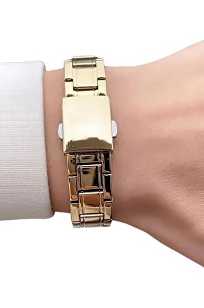 Ferrucci 1. Sınıf Çelik Şık Yeni Sezon Kadın Kol Saat+Nazarlıklı Set
