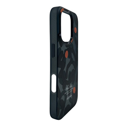 iPhone 16 Pro Max MagSafe Uyumlu Graffiti Mat Darbeye Dayanıklı Manyetik Telefon Kılıfı (Siyah)
