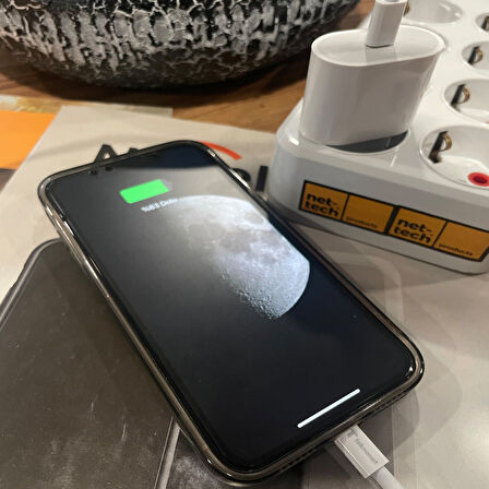 Teknonet TN-HCH11 20W PD 3000 mAh Lightning Kablolu Hızlı Şarj Aleti (Beyaz)
