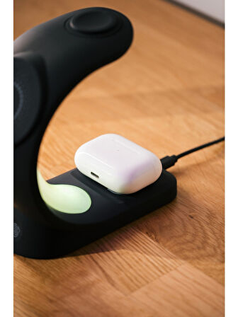 S-link SL-CW20 Telefon, Saat, Kulaklık Uyumlu 15W Siyah RGB Kablosuz Şarj Cihazı