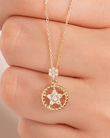Debora Jewelry 14 Ayar Altın Yıldız Halka Detay Kolye