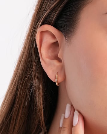 Debora Jewelry 14 Ayar Altın Beyaz Zirkon Taşlı Küpe