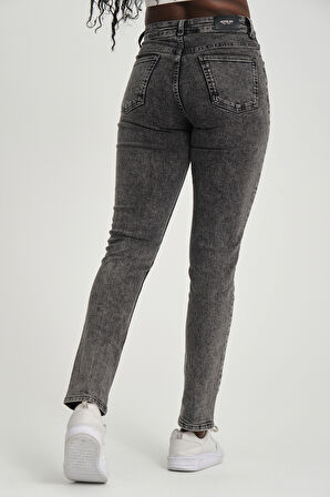 Slim D245 Günlük Kadın Mom Strech Jean Normal Bel Traditional 5 Cep Denim Pantolon 