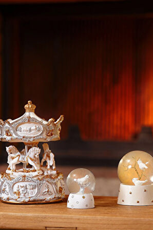 Karaca Home New Year Yılbaşı Carousel Müzikli Hareketli Obje