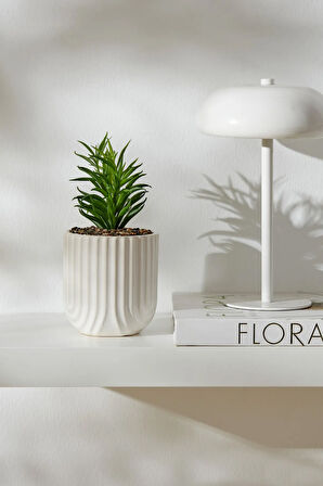 Karaca Home Serena Saksılı Yapay Bitki Beyaz