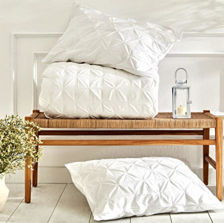 Karaca Home White Collection  Castello %100 Pamuk Tek Kişilik Puntolu Nevresim Takımı Beyaz