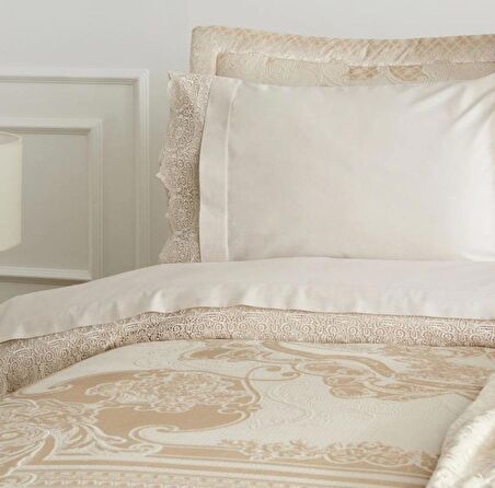 Karaca Home Valeria Queen Gold 8 Parça Çeyiz Seti
