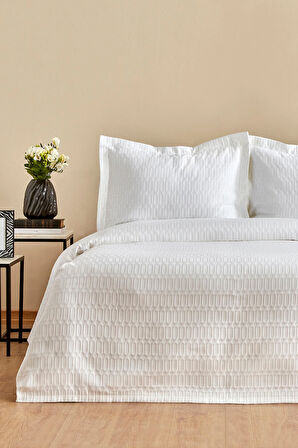 Karaca Home White Collection Nova %100 Pamuk Çift Kişilik Yatak Örtüsü Beyaz