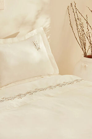 Karaca Home Dorado Çift Kişilik Nakışlı Nevresim Takımı Hardal