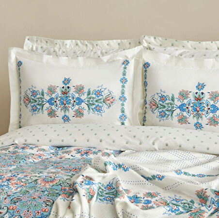 Karaca Home Arney %100 Pamuk Çift Kişilik Nevresim Pike Hediyeli Takımı Mavi