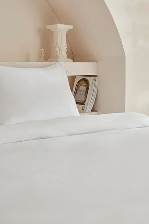 Karaca Home White Collection Vessa 120 Tel %100 Pamuk Saten Çift Kişilik Nevresim Takımı Çizgili Beyaz