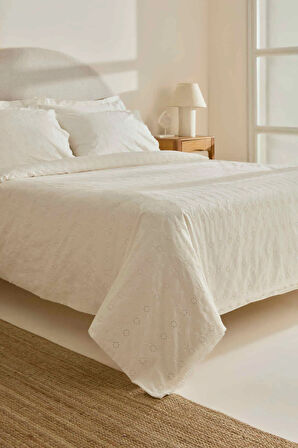 Karaca Home Vivien Brodeli %100 Pamuk Çift Kişilik Nevresim Takımı Ekru