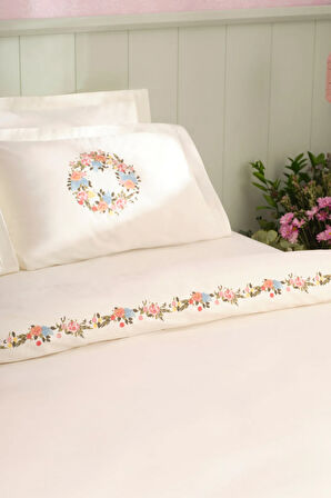 Karaca Home Merlin Nakışlı %100 Pamuk Çift Kişilik Nevresim Takımı Beyaz