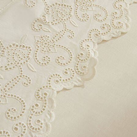 Karaca Home Avenza Brodeli Çift Kişilik Nevresım Takımı Beyaz