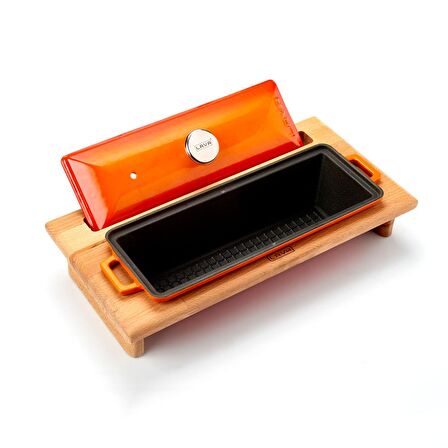 Lava Döküm Ekmek Kabı / Terrine ve ahşap standı. Ölçü 11x29cm. - Turuncu