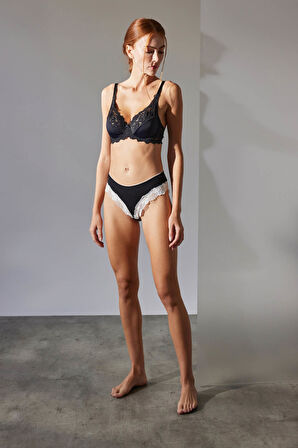 Kadın Dantelli Toparlayıcı Sütyen