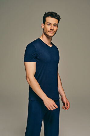 Erkek Basic Modal V Yaka Kısa Kollu T-shirt