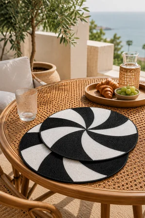 Boncuk İşlemeli Amerikan Servis 2'li Set Yuvarlak Supla 36x36 cm Siyah Beyaz