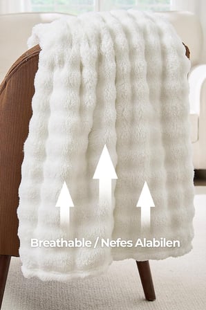 Kürk Bubble Battaniye Seti Çift Kişilik Peluş Tavşan Tüyü 3 Parça Yumuşak 220x240 cm Krem