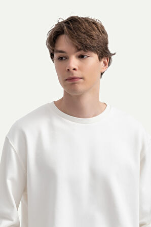 Unisex Basic Regular Sweatshirt - Ruga - Off White