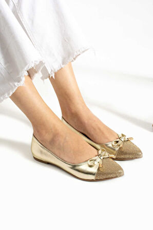 Bestello Fiyonklu Kauçuk Taban Babet 331-1453 Kadın Babet