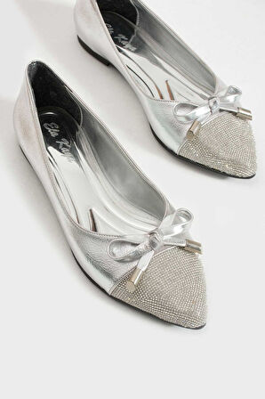 Bestello Fiyonklu Kauçuk Taban Babet 331-1453 Kadın Babet