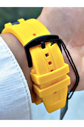 Fonksiyonlu Sarı Renk Hunter Silikon Kordon Çelik Kasa Erkek Kol Saati 535.654MR