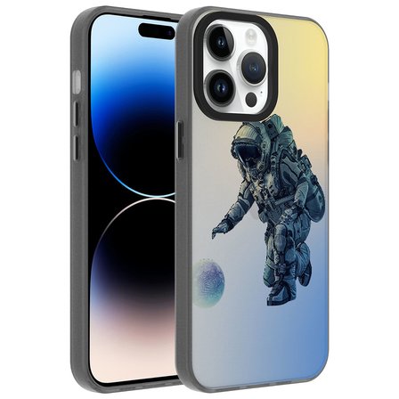 iPhone 14 Pro Max Uyumlu Desenli NRTK Dragon Sert Kılıf-Astronot