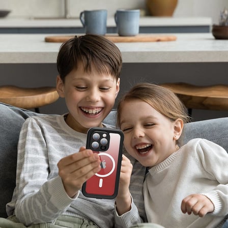 iPhone 15 Pro Max Uyumlu 1-1 Su Geçirmez Kılıf-Siyah