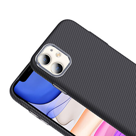 iPhone 11 Kılıf Magsafe Şarj Özellikli Karbon Fiber Görünümlü TCG Gros Kapak - Siyah