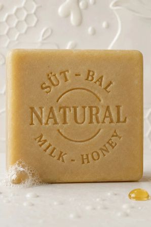 İ̇Nternatural Süt - Bal Bitkisel Sabun 120 G