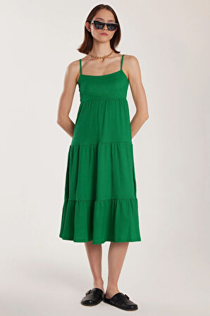 Kadın Slim Fit Dar Kesim İnce Askılı U Yaka Midi Yeşil Elbise