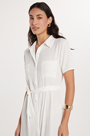 Kadın Regular Fit Uzun Kollu Klasik Yaka Düğmeli Beyaz Elbise